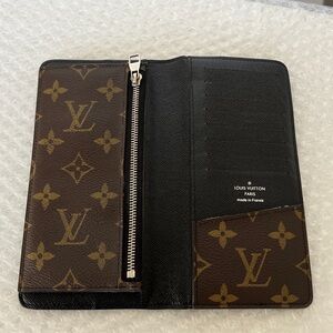 Louis Vuitton Monogram Wallet Unisex